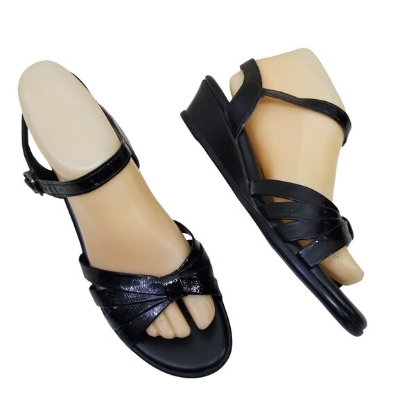 SAS 8N Black Patent Leather Sandals Open Toe Tripad Comfort Wedge STRIPPY - Picture 1 of 9